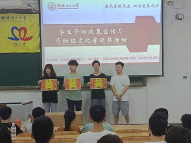 说明: C:\Users\lenovo\Desktop\6CE8244FCF32D031EDFA329264C2CAE0.jpg6CE8244FCF32D031EDFA329264C2CAE0